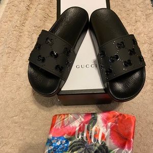 Gucci slides
